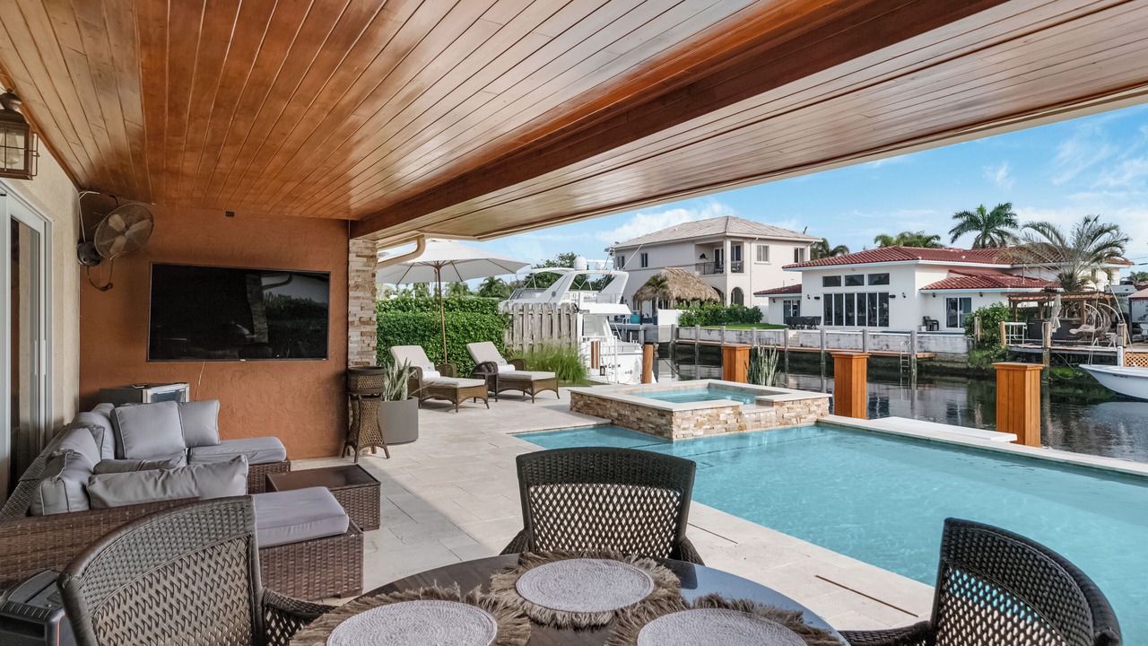 Photo of Outdoor in Pompano Isles