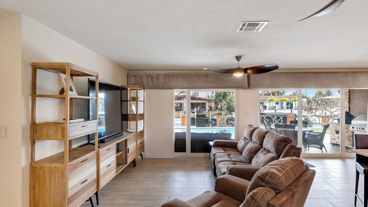 Photo of Livingroom in Pompano Isles