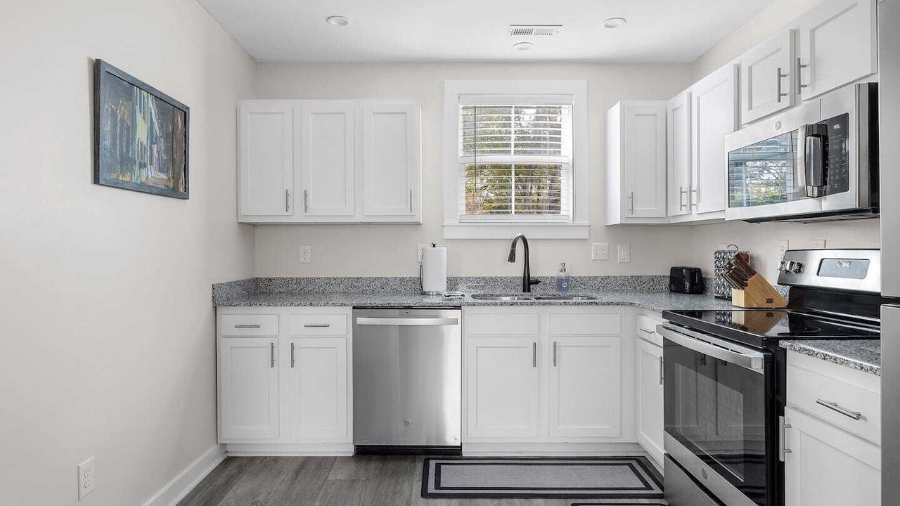 Photo of Kitchen in West Ashley