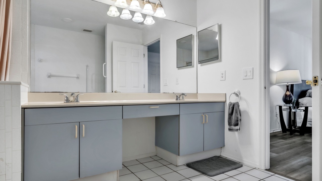 Photo of Bathroom in Port Charlotte