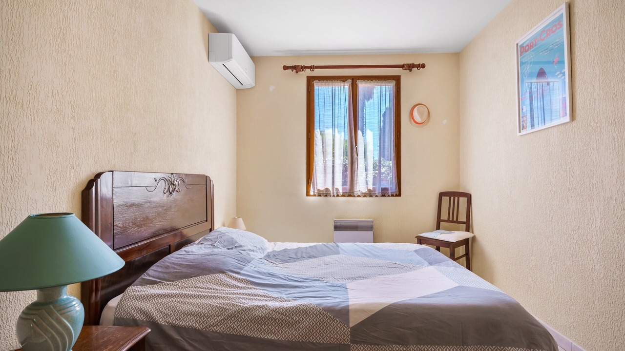 Photo of Bedroom in Les Bormettes