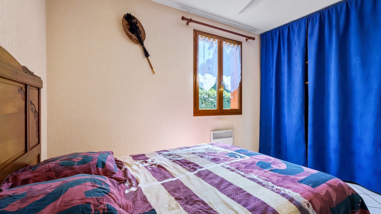 Photo of Bedroom in Les Bormettes