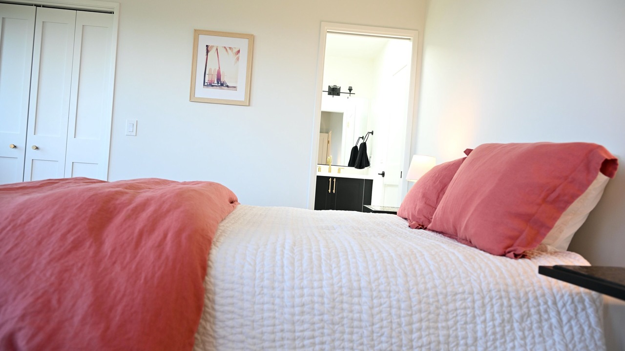 Photo of Bedroom in Carpinteria