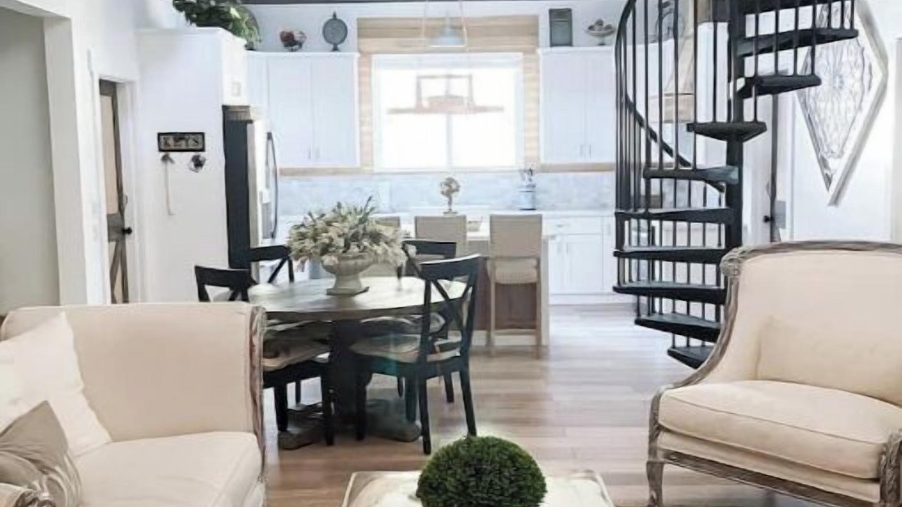 Photo of Livingroom in Liberty Hill