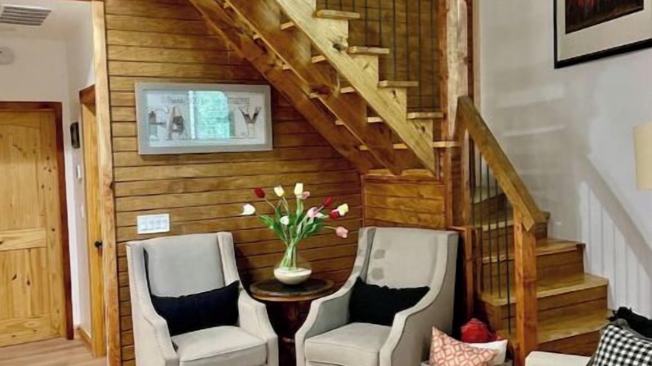Photo of Livingroom in Liberty Hill
