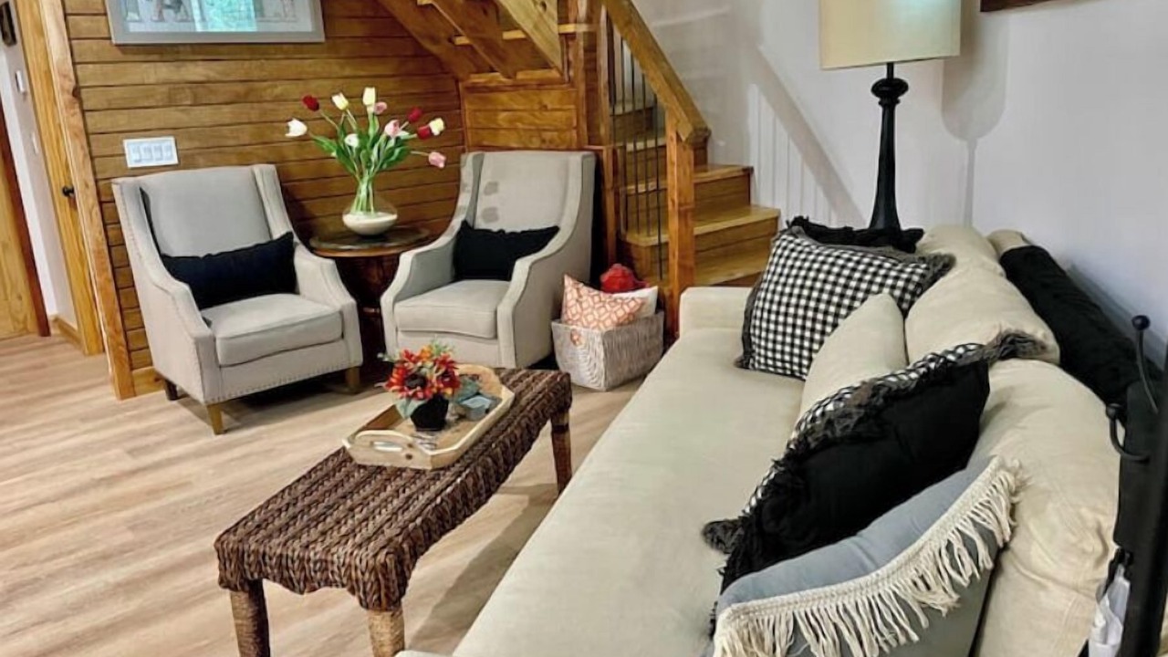 Photo of Livingroom in Liberty Hill