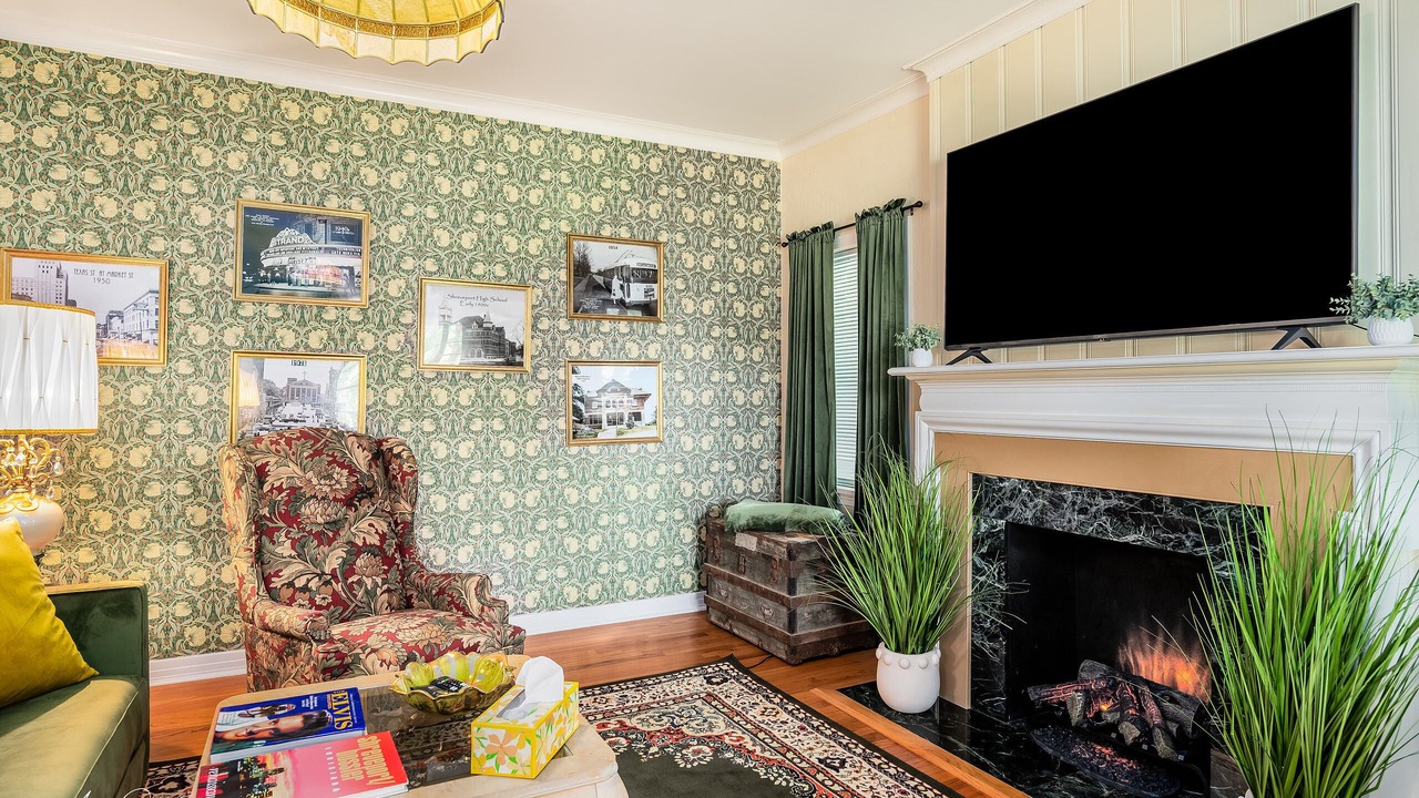Photo of Livingroom in Fairfield Historic District