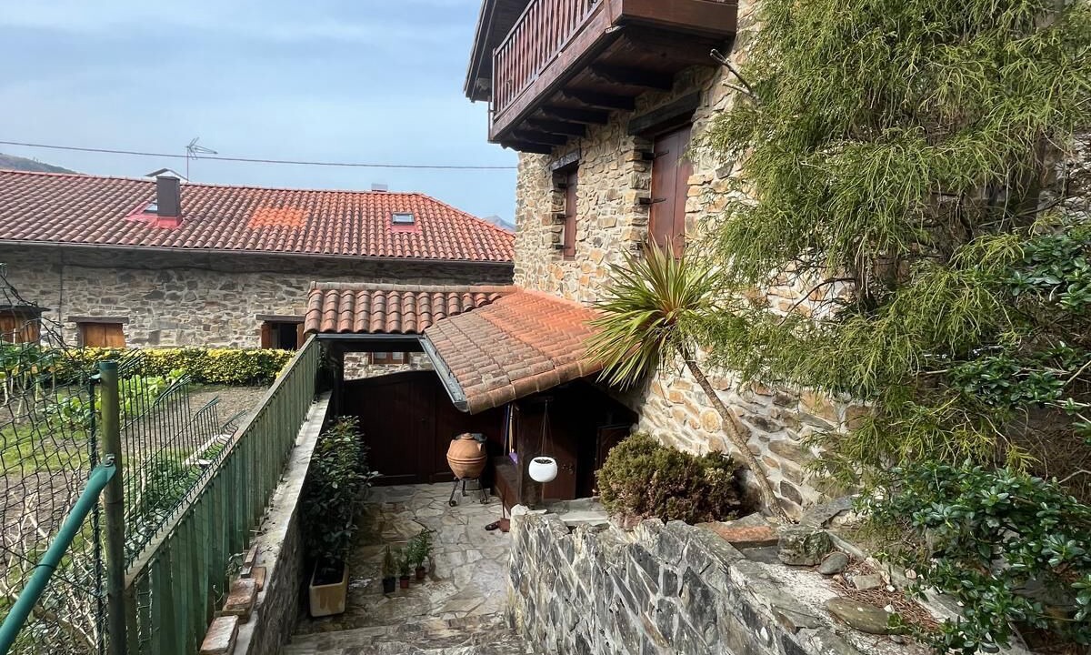 Photo of Outdoor in Arano