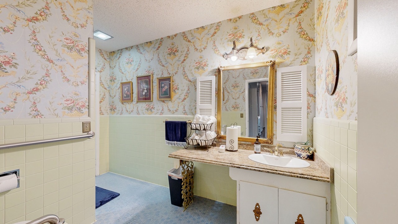 Photo of Bathroom in Lubbock
