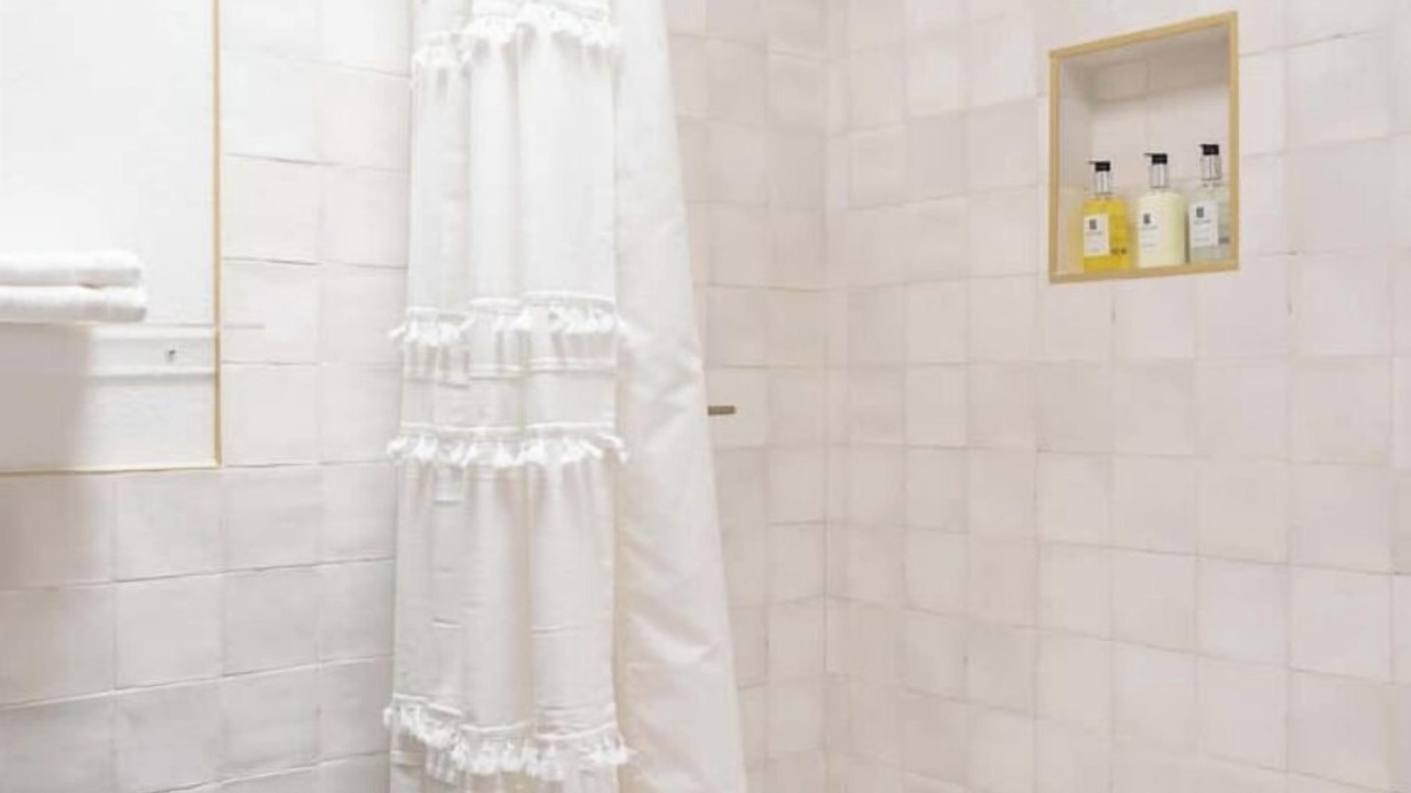 Photo of Bathroom in Martindale