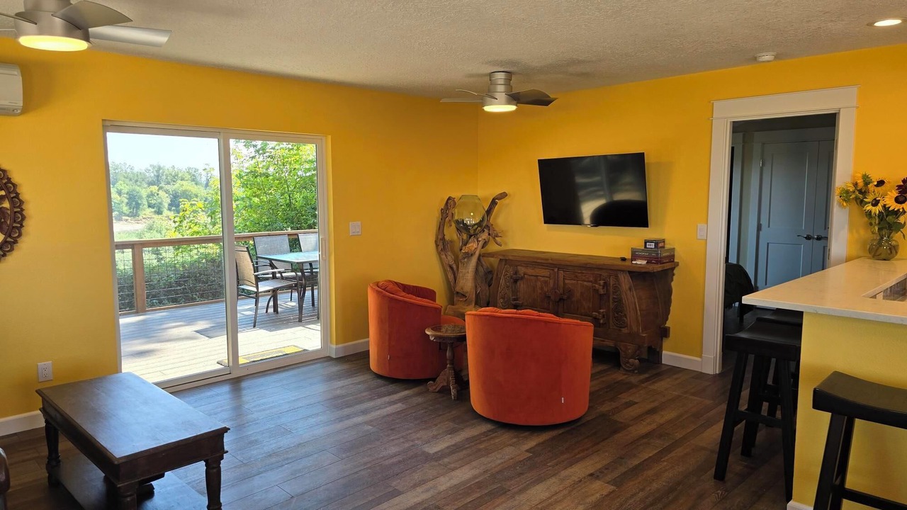 Photo of Others in Salem