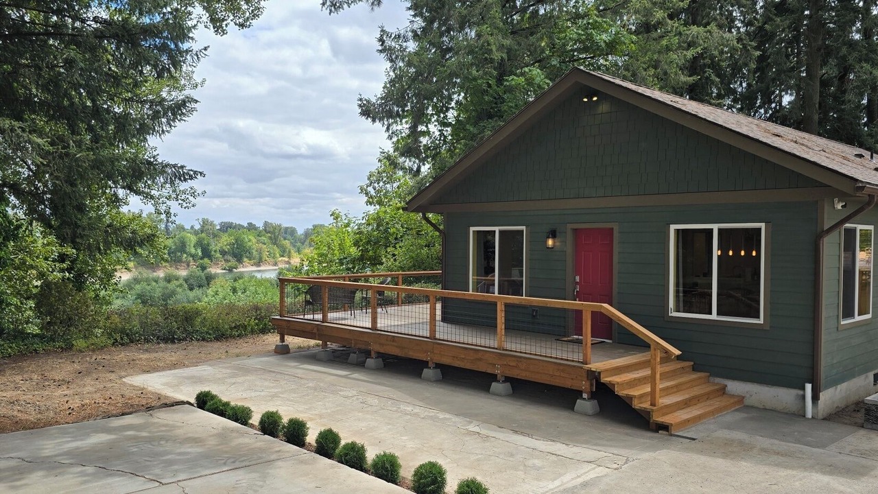 Photo of Outdoor in Salem