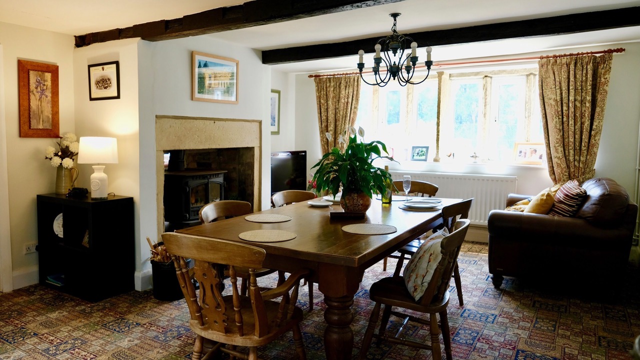 Photo of Livingroom in Queensbury