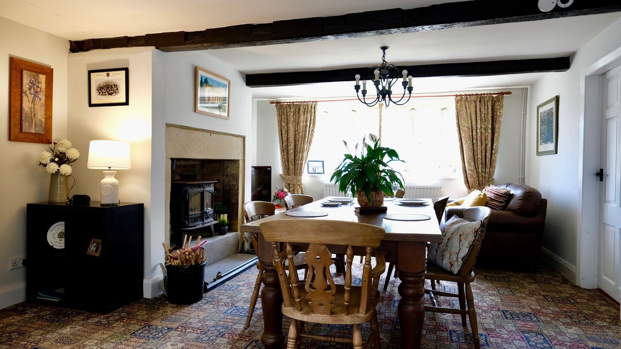 Photo of Livingroom in Queensbury