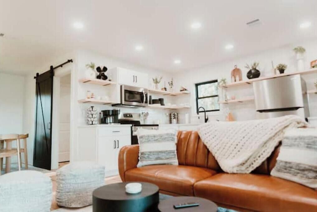 Photo of Livingroom in Hearne