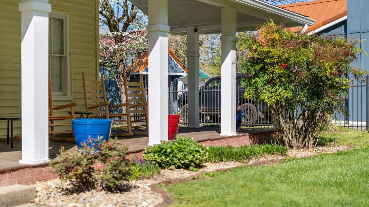 Photo of Patio Balcony in Tellico Plains