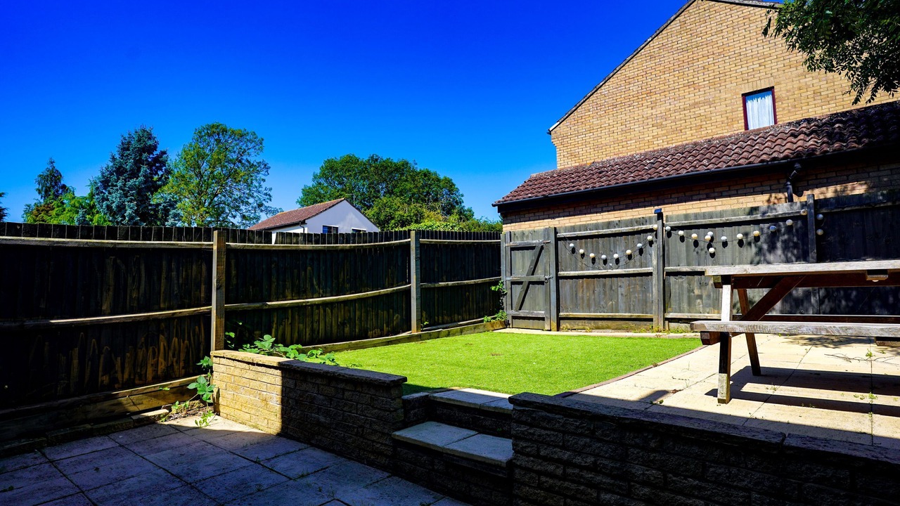 Photo of Outdoor in Yaxley