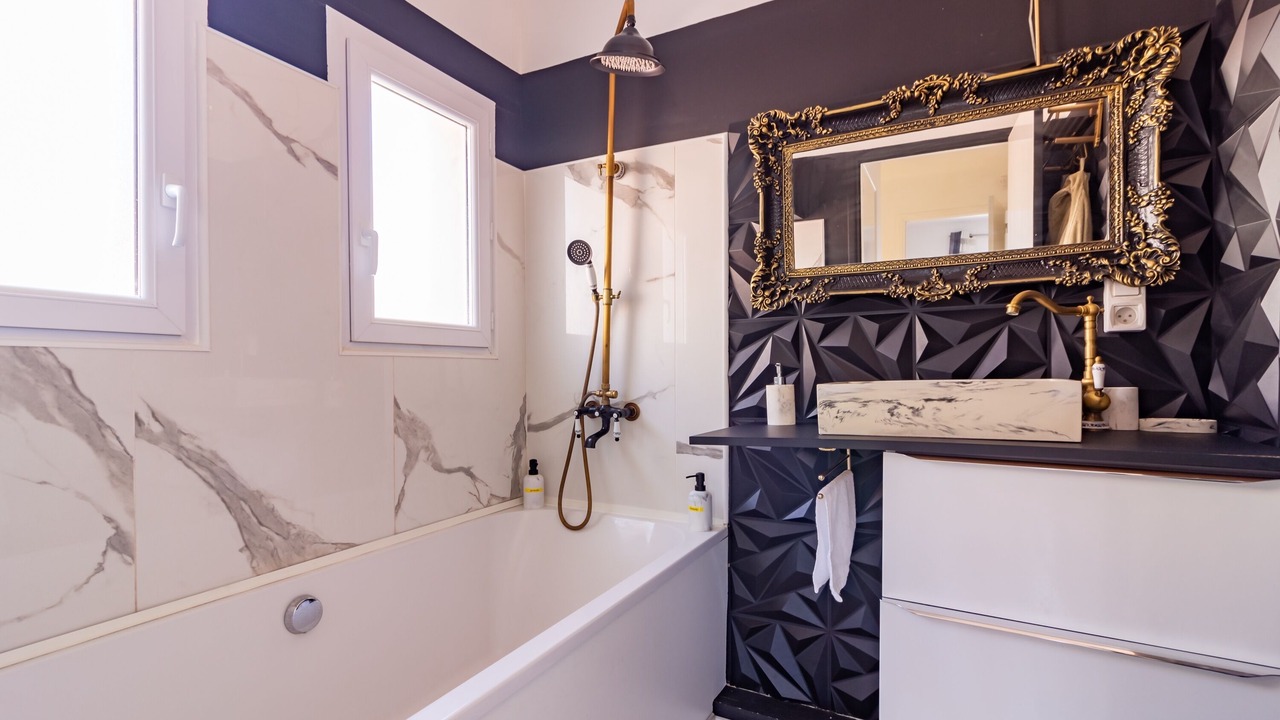 Photo of Bathroom in Carcassonne