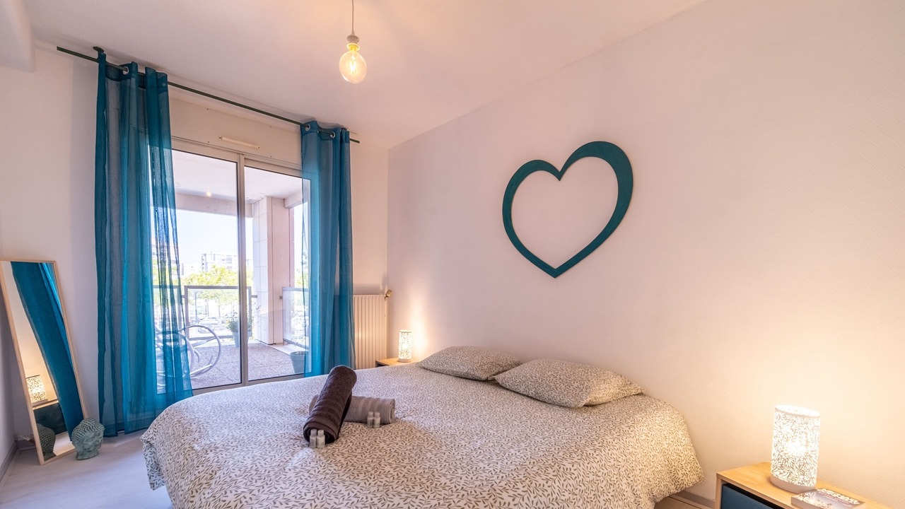 Photo of Bedroom in Colomiers