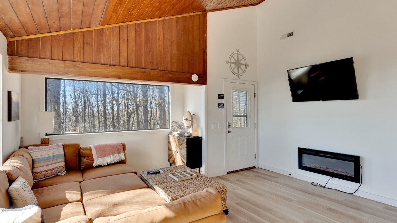 Photo of Livingroom in Trenton