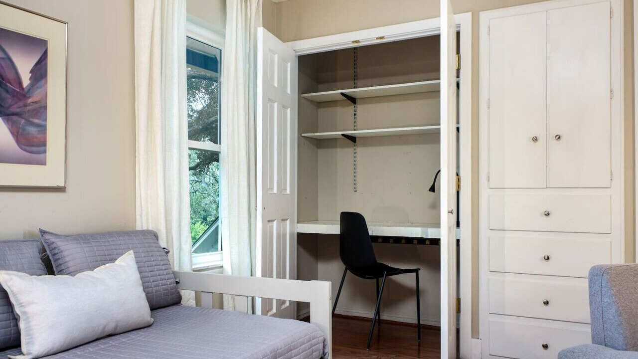 Photo of Bedroom in North San Antonio - SAT