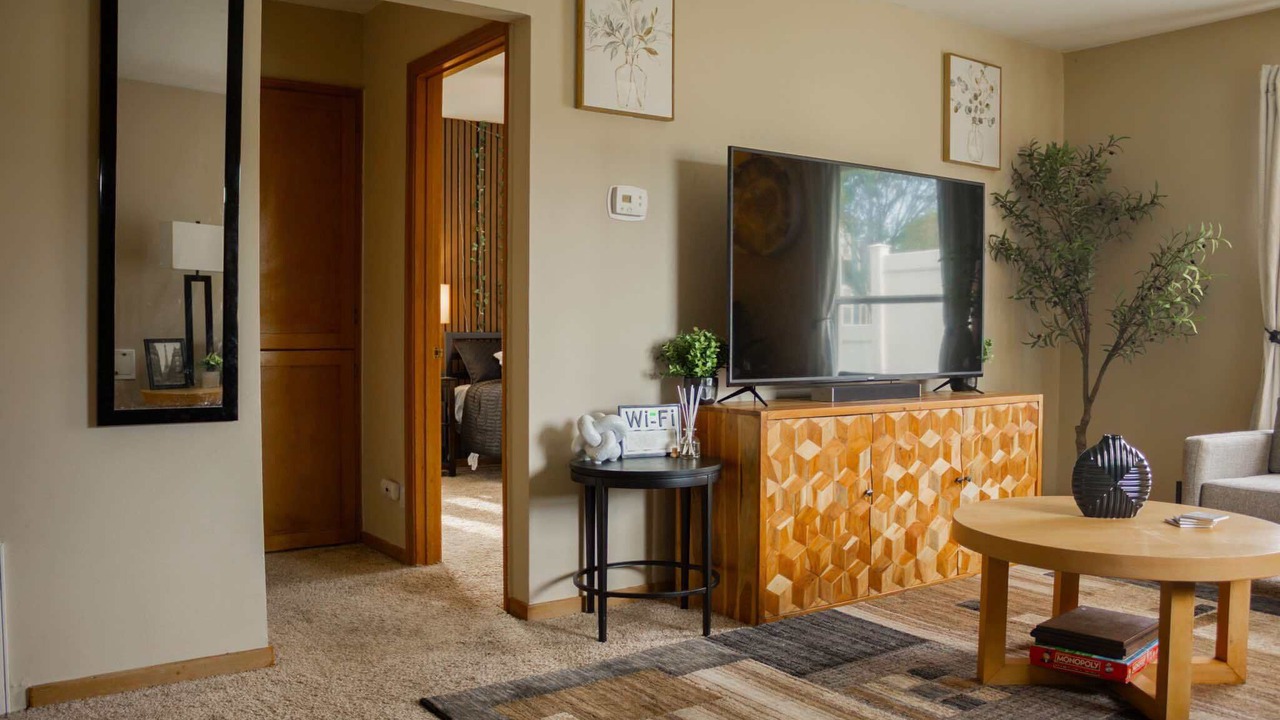 Photo of Livingroom in Lind-Bohanon