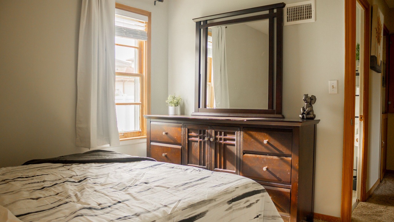 Photo of Bedroom in Lind-Bohanon