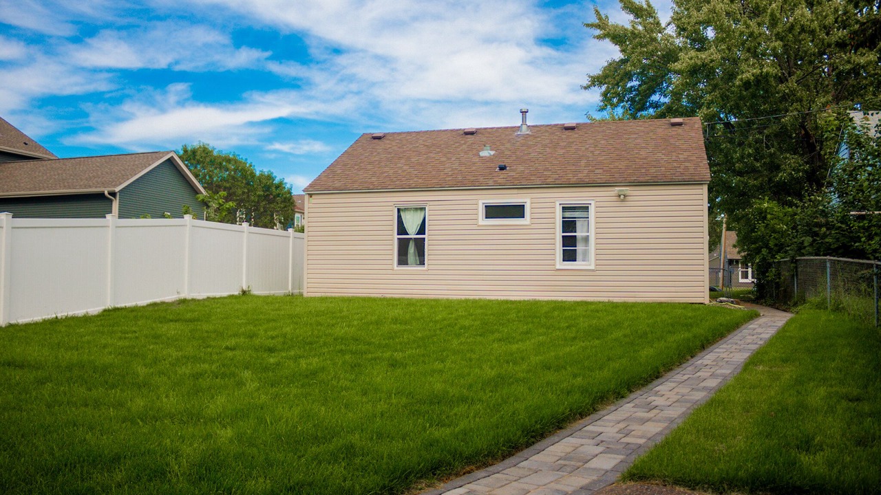 Photo of Outdoor in Lind-Bohanon