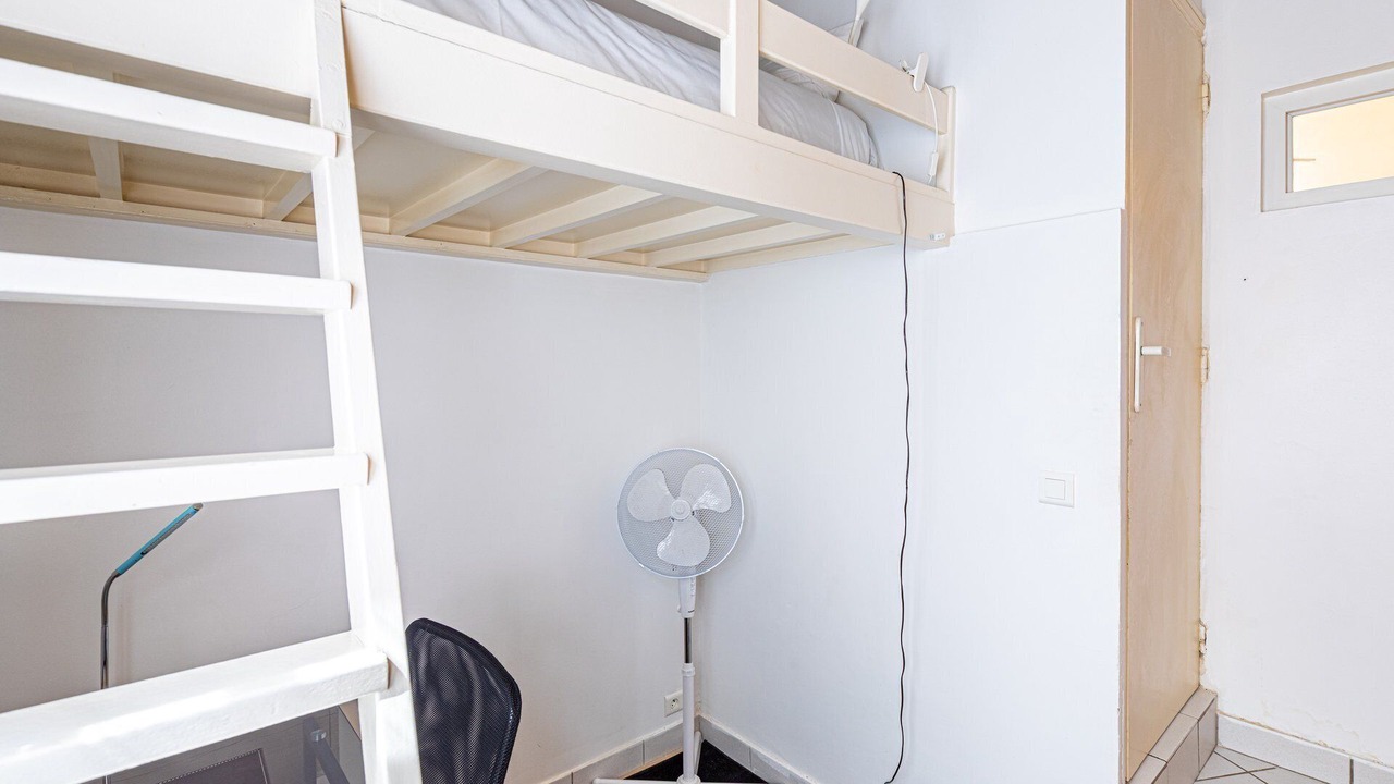 Photo of Bedroom in Val-de-Grace