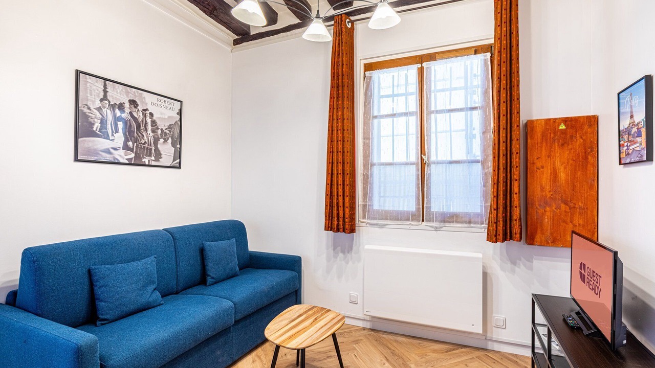 Photo of Livingroom in Val-de-Grace