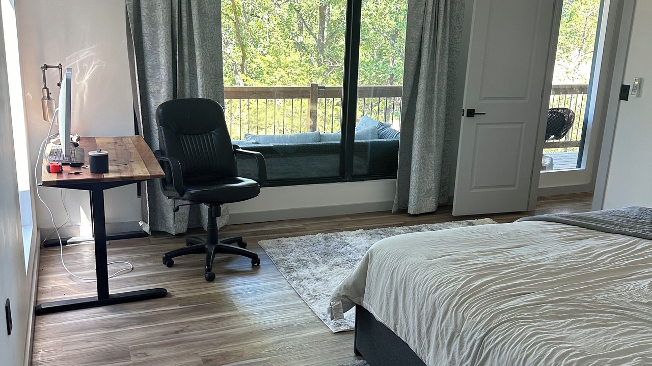 Photo of Bedroom in Cleveland
