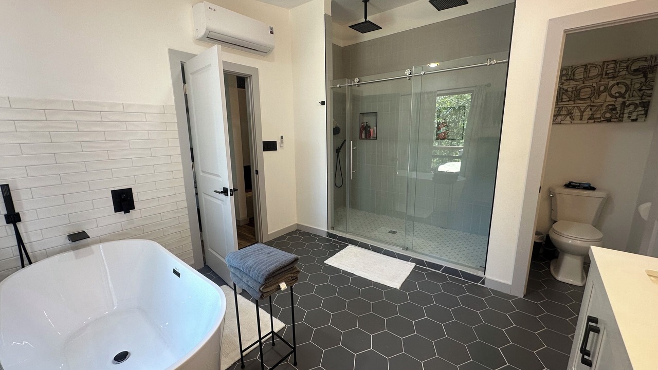 Photo of Bathroom in Cleveland