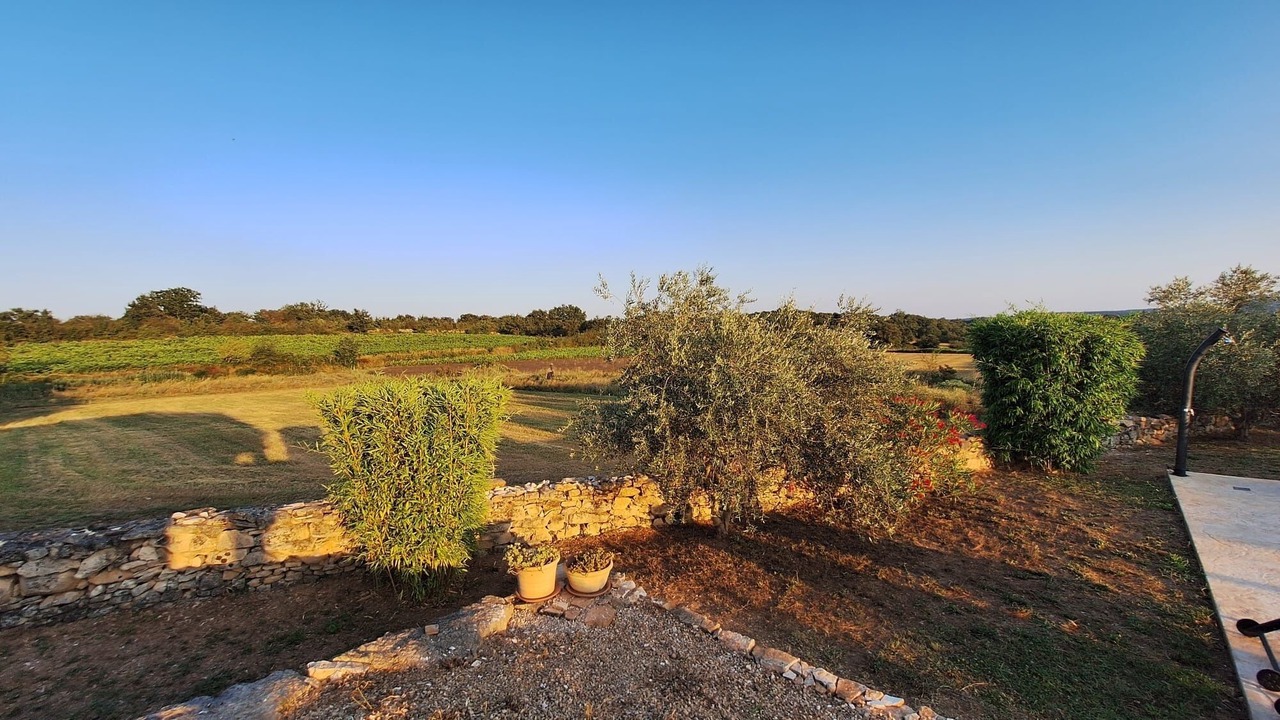 Photo of Outdoor in Barjac