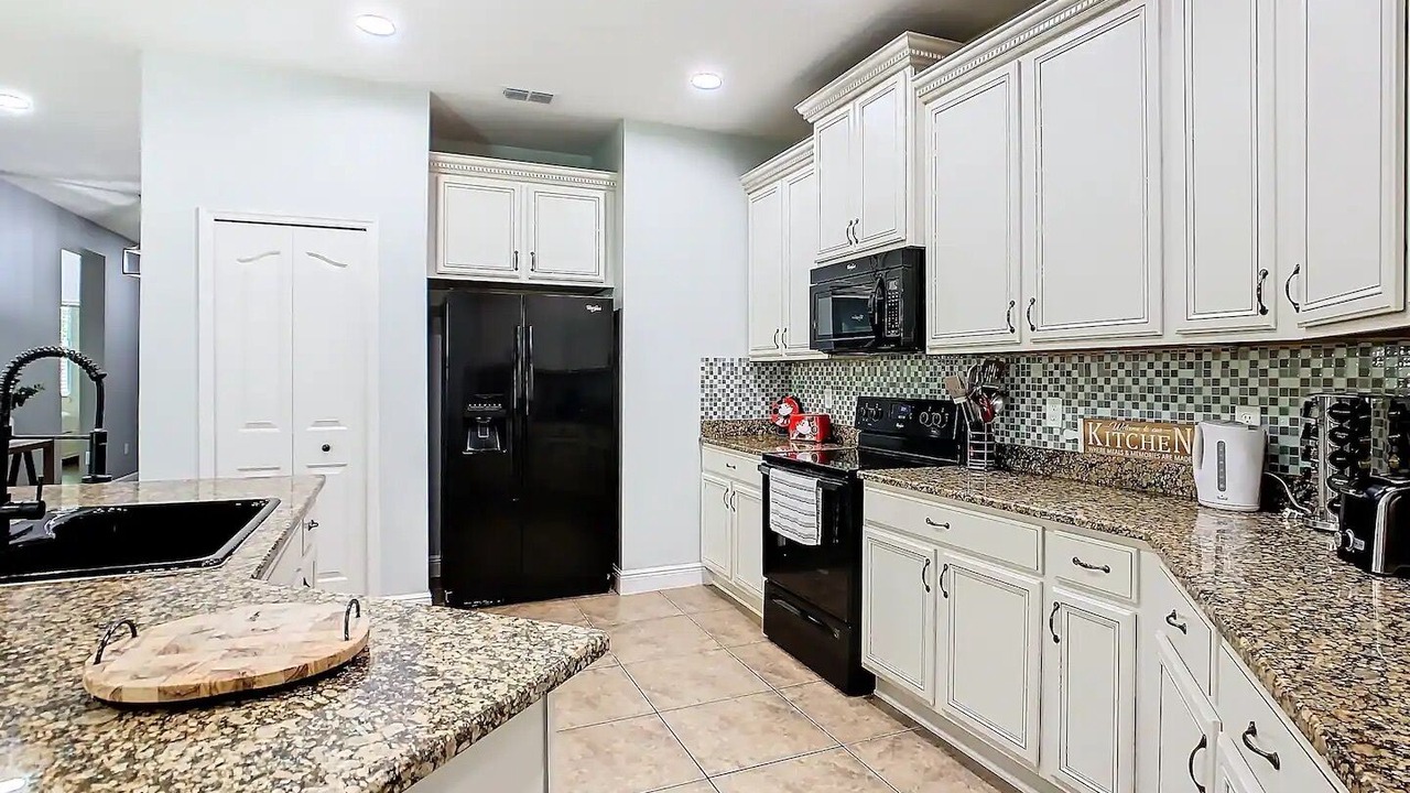 Photo of Kitchen in Crystal Cove