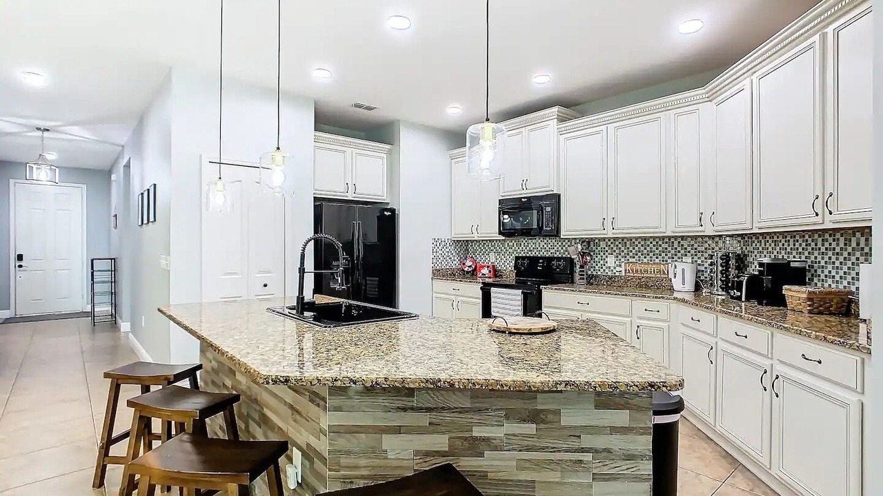 Photo of Kitchen in Crystal Cove