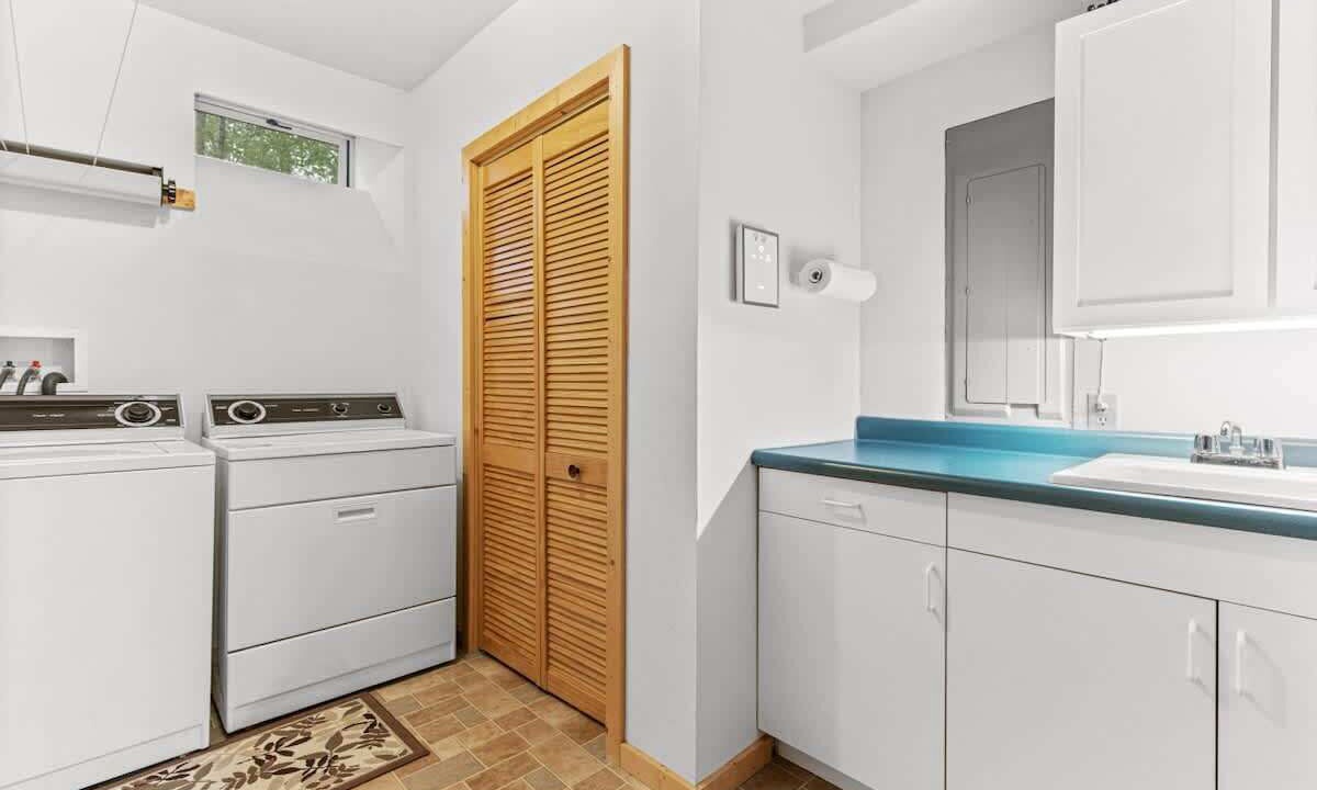 Photo of Bedroom in Minong