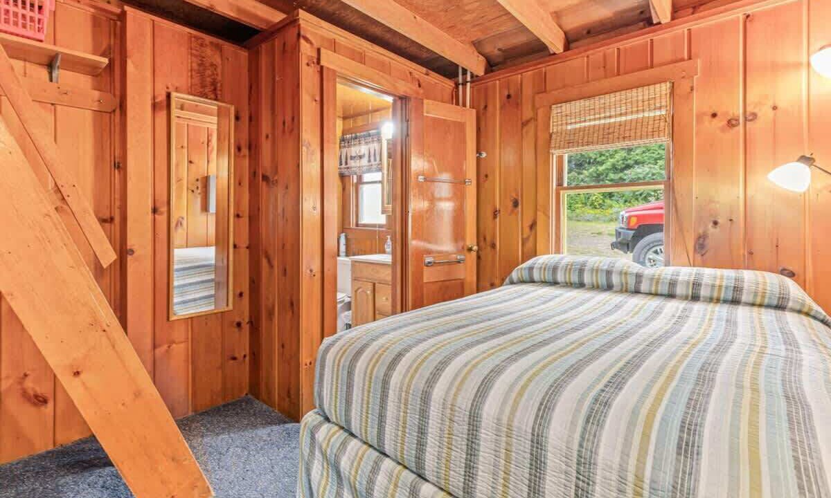 Photo of Others in Brill