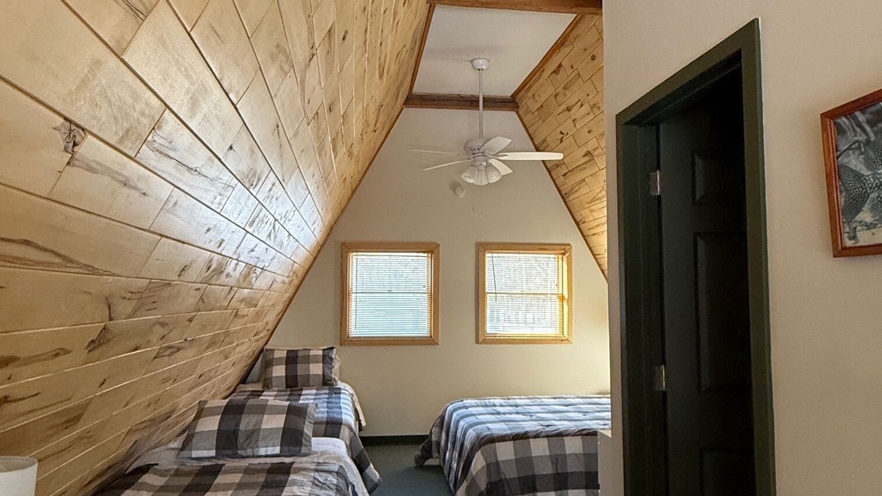 Photo of Bedroom in Butternut