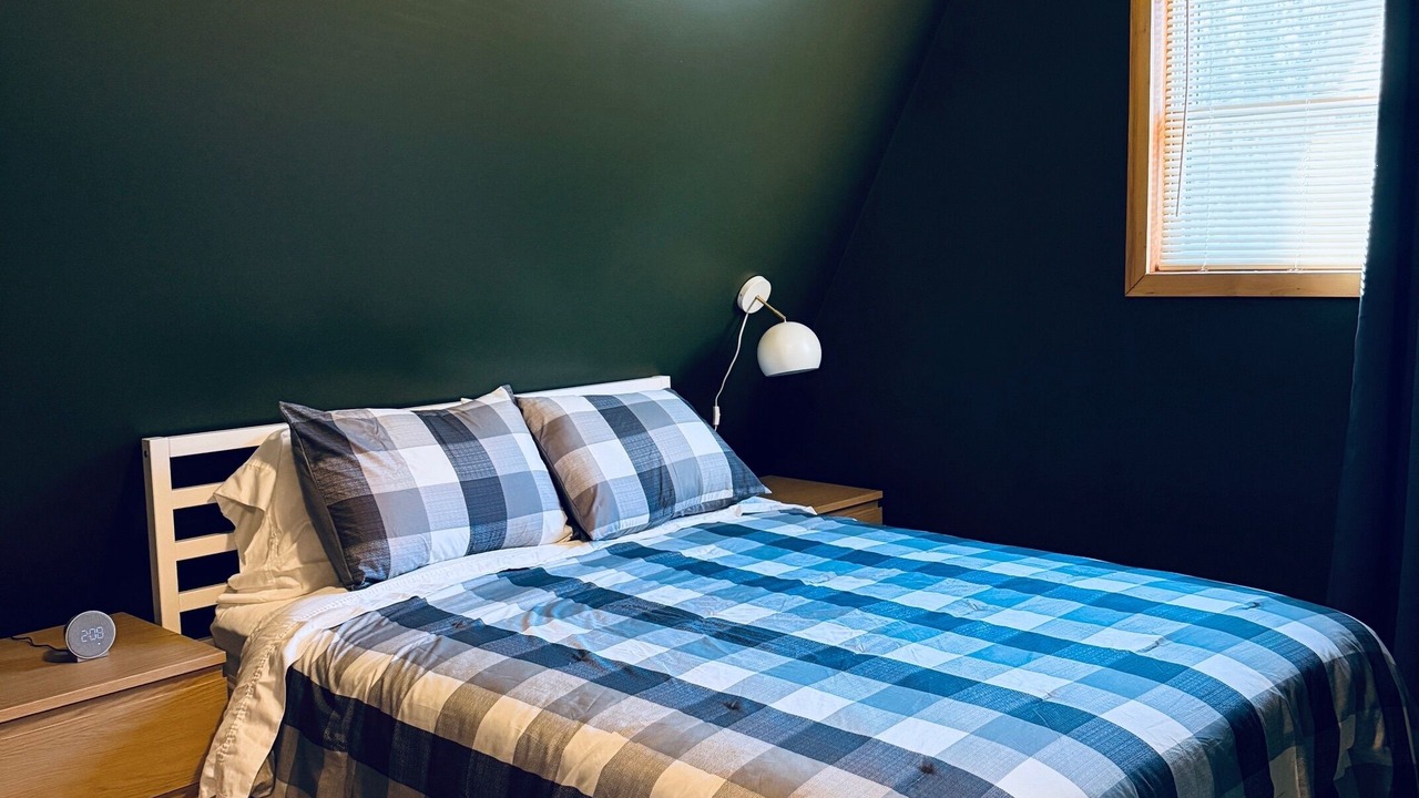 Photo of Bedroom in Butternut