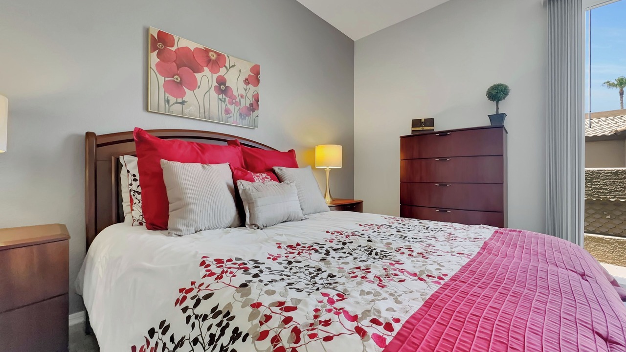 Photo of Bedroom in Superstition Lakes