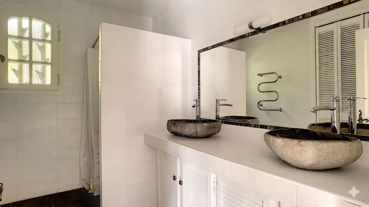 Photo of Bathroom in Lissac-sur-Couze