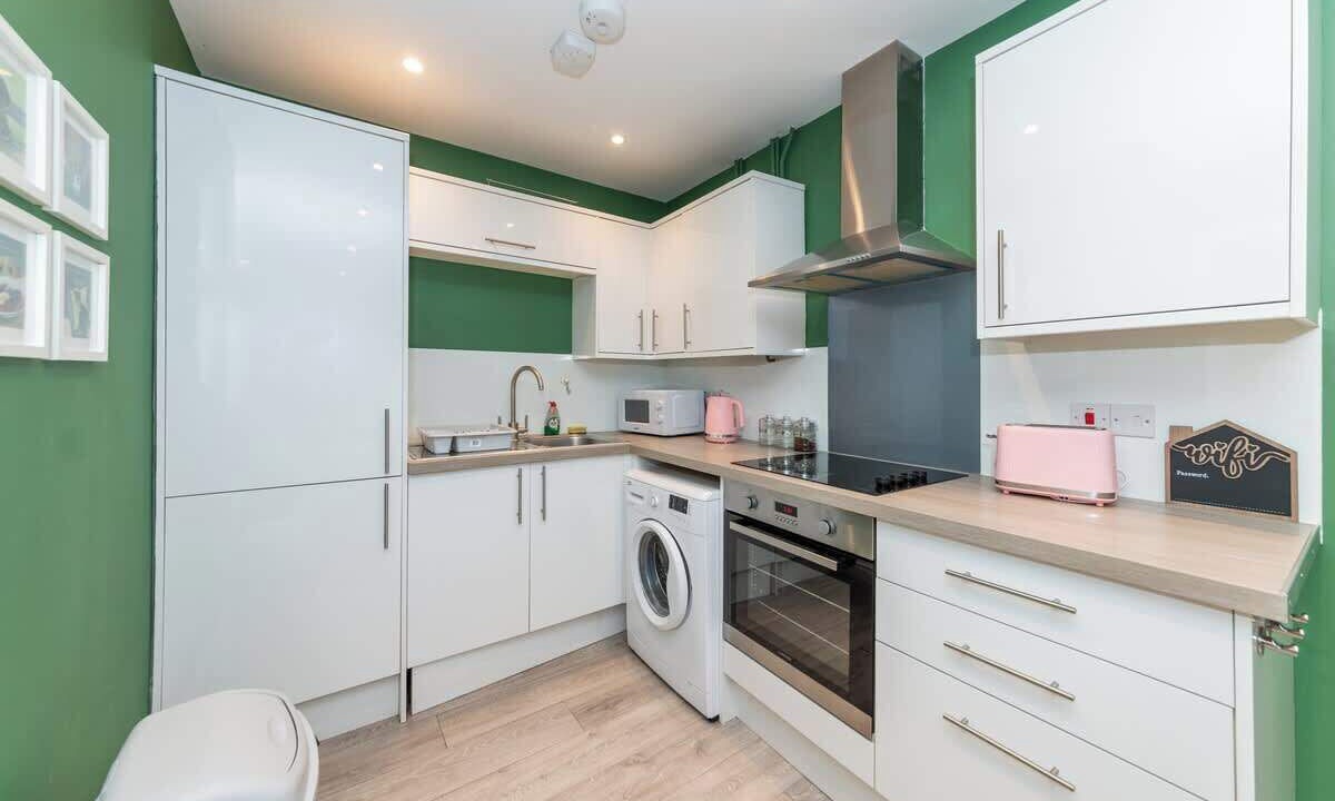 Photo of Kitchen in Reading