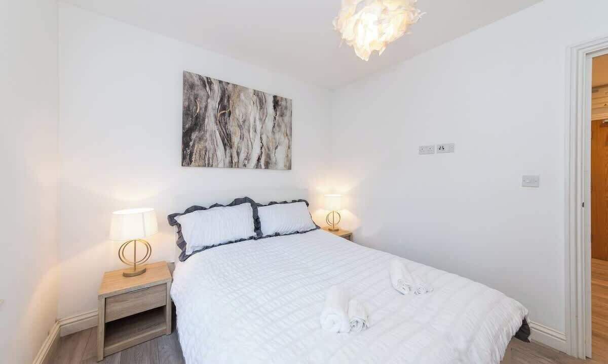 Photo of Bedroom in Reading