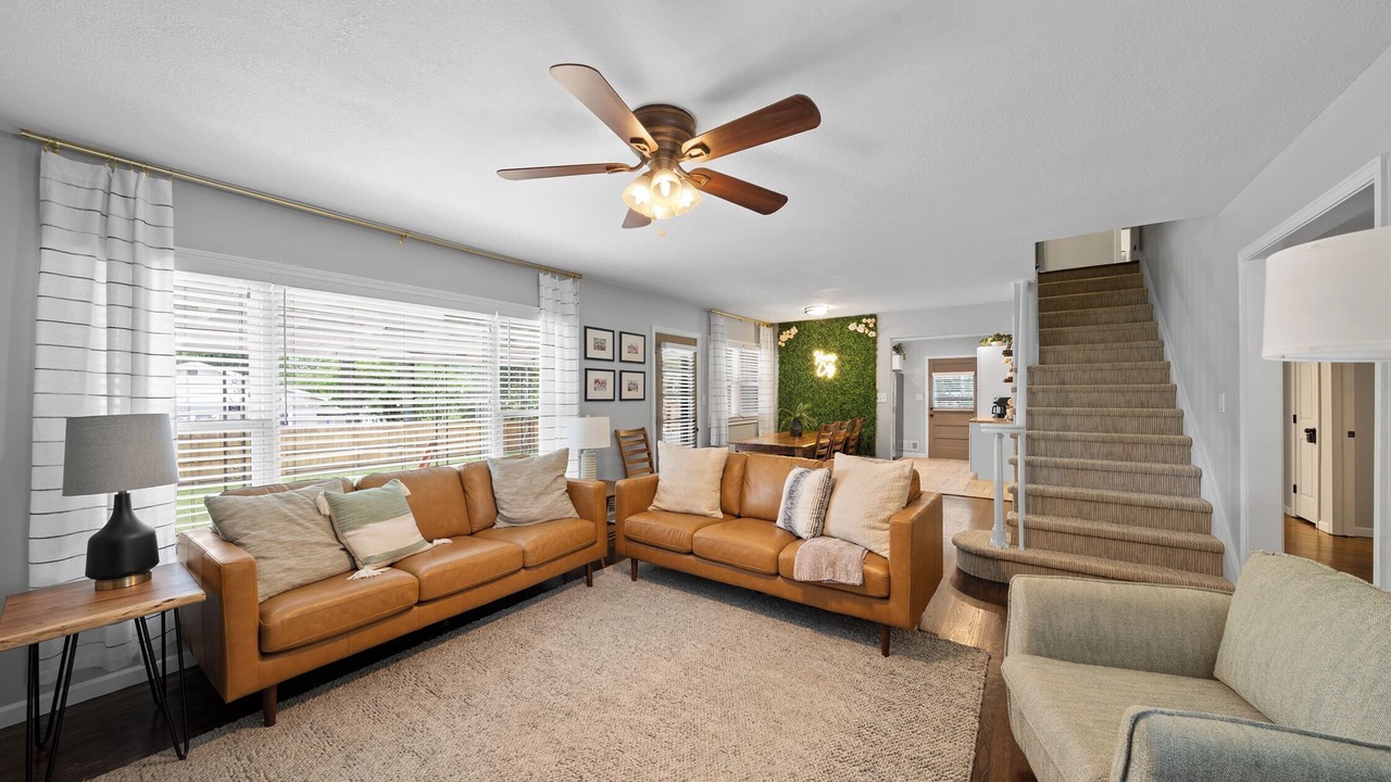 Photo of Livingroom in Lee's Summit