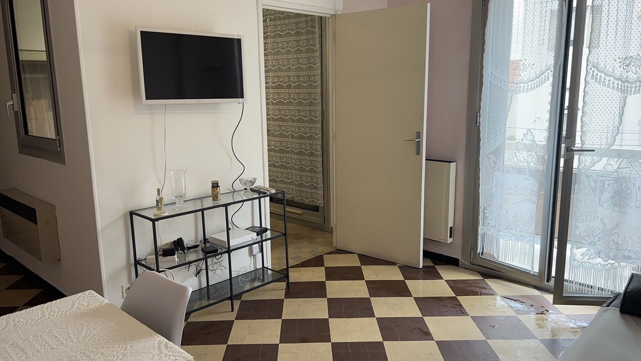Photo of Bedroom in 8th Arrondissement