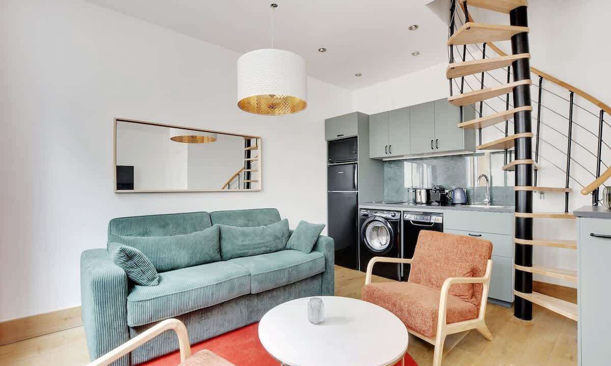Photo of Livingroom in Quartier des Grandes-Carrieres