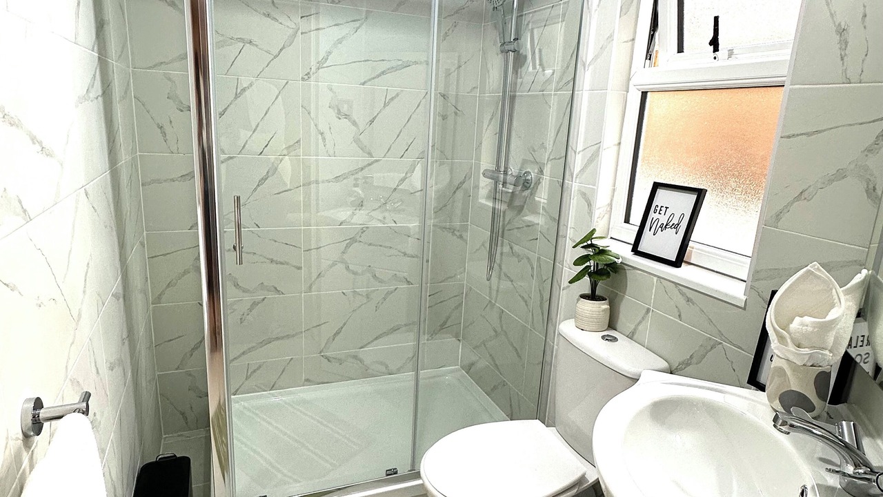 Photo of Bathroom in Leyton