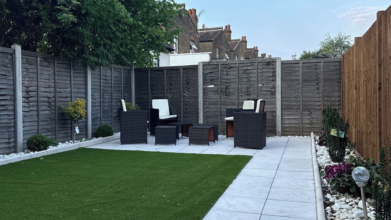 Photo of Patio Balcony in Leyton