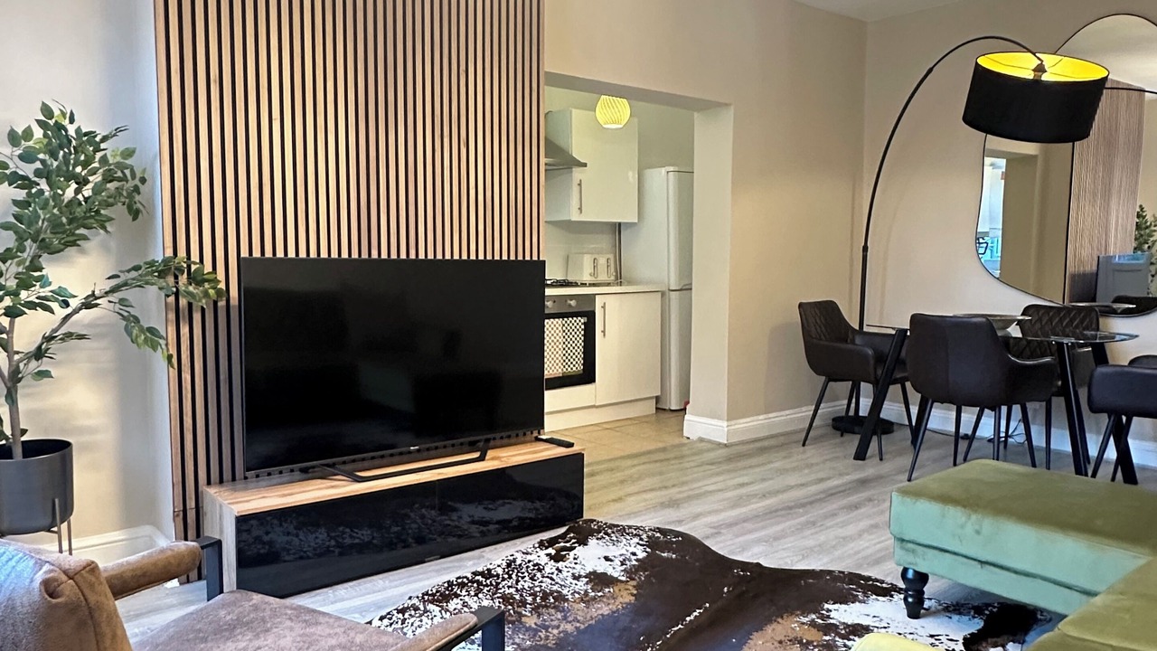 Photo of Livingroom in Leyton