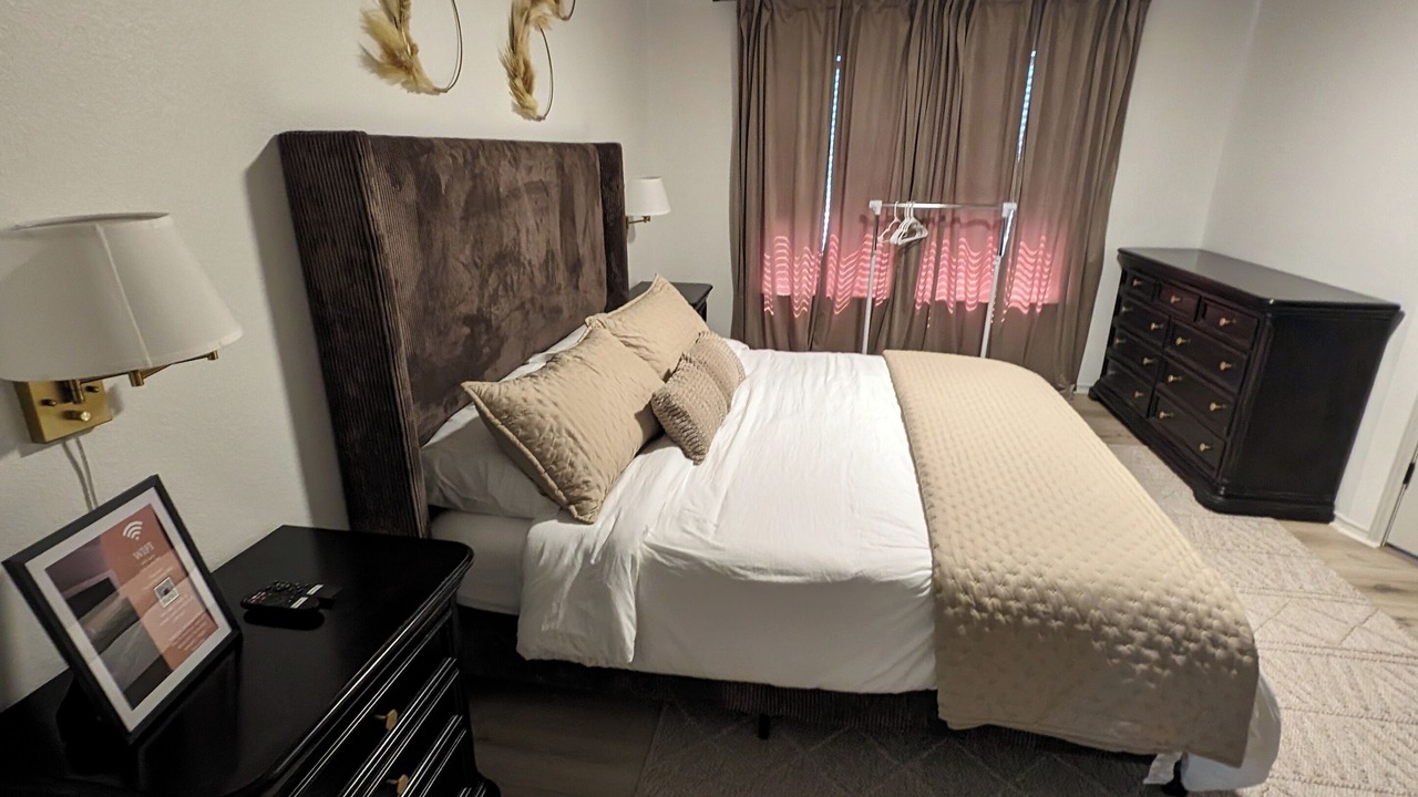 Photo of Bedroom in Block House Creek